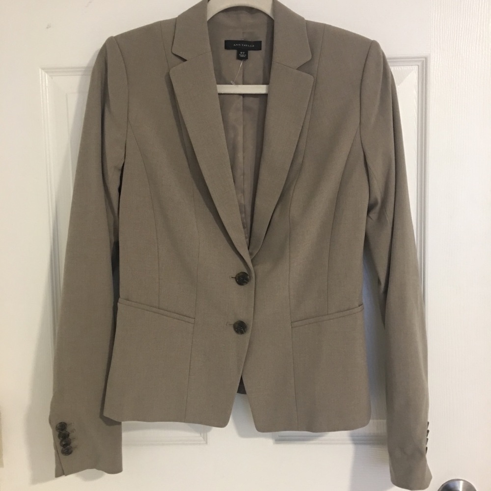 Ann Taylor Heather Beige Blazer -0T
